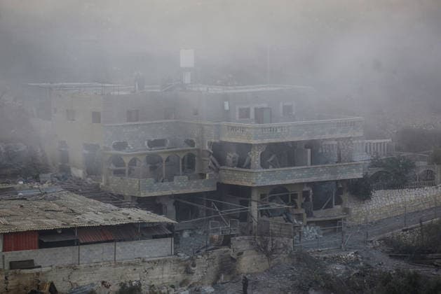 Israeli forces raid Nablus NABLUS, WEST BANK, PALESTINE - SEPTEMBER 24 : Smoke rises following an explosion as Israeli forces blow up the apartment of Palestinian prisoner Dawas Hassoun during a raid in the Beit Imrin town of Nablus, West Bank, Palestine on September 24, 2026. Nedal Eshtayah Anadolu Nablus Palestinian Territory, Occupied. Editorial use only. Please get in touch for any other usage.  Copyright: x2026xAnadoluxNedalxEshtayahx