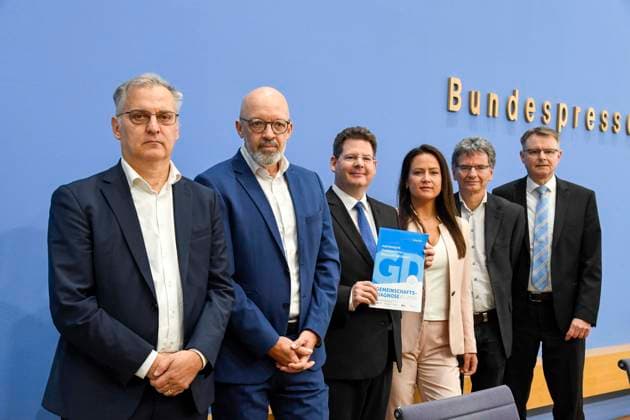 ABB BPK: Prof. Dr. Torsten Schmidt; RWI Leibniz Institute for Economic Research e.V.: Prof.