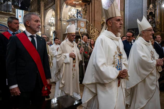 La Mercè Festival in Barcelona: Cardinal Juan José Omella presides over the La Mercè Mass at the Basilica of La Mercè on September 24, 2026, in Barcelona, Catalonia, Spain. The 2026 Mercè Festival is celebrated in Barcelona from September 23 to 27. As the city’s major festival, this year’s festival features more than 109 free concerts, street performances, and its iconic cultural traditions. SEPTEMBER 24, 2026 Lorena Sopê Spain  Copyright: xLorenaxSopÃªnax 7795812