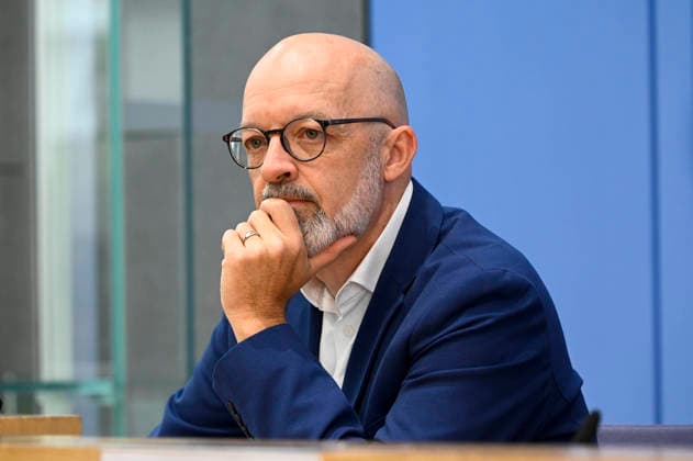 ABB BPK Prof. Dr. Timo Wollmershaeuser, ifo Institute, Leibniz Institute for Economic Research Topic: Presentation of the Joint Economic Forecast for Fall 2026 by the economic research institutes at the BPK Berlin Federal Press Conference in Berlin on September 24, 2026, Berlin, Germany
