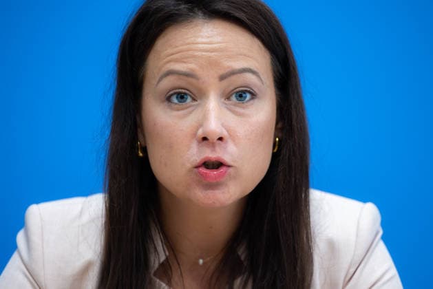 Joint Economic Forecast, Fall 2026, by the German Economic Research Institutes, Berlin, September 24, 2026; Dr. Geraldine Dany Knedlik, German Institute for Economic Research (DIW Berlin). The Joint Economic Forecast analyzes and forecasts the economic situation in Germany.