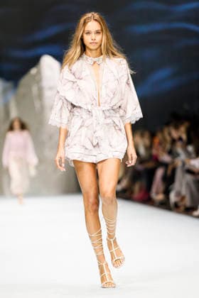 MFW Spring Summer 2027 Laila Hasanovic Genny catwalk MP MILAN, ITALY - SEPTEMBER 24: Laila Hasanovic walks Genny catwalk during the Milan Fashion Week - Womenswear Spring Summer 2027 on September 24, 2026 in Milan, Italy. Photo by Marco Piovanotto Abacapress.com Milan Italy  Copyright: xPiovanottoxMarco ABACAx