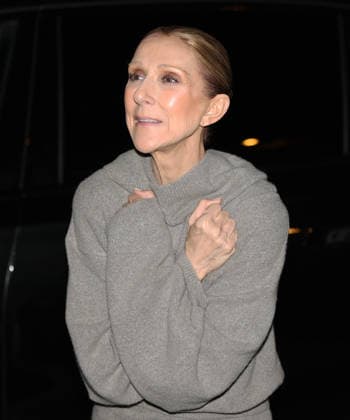 Celine Dion de retour Ã son hÃ tel apres son 4e concert CÃ line Dion de retour Ã son hÃ tel apres son 4e concert Ã Paris, le 23 septembre 2026. CÃ line Dion returns to her hotel after her fourth concert in Paris on September 23, 2026.  Copyright: xDidierxFereyx