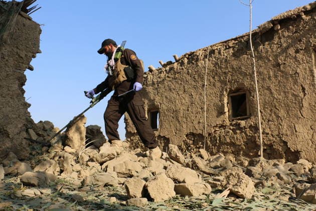 4 killed in Afghanistan in Pakistani airstrikes after Afghan drone incursions KANDAHAR, AFGHANISTAN - SEPTEMBER 24: Security forces stand guard after four people were killed in fresh airstrikes by Pakistan inside three provinces of Afghanistan, Kandahar, Paktia, and Khost provinces on September 24, 2026. Stringer Anadolu Kandahar Afghanistan. Editorial use only. Please get in touch for any other usage.  Copyright: x2026xAnadoluxStringerx