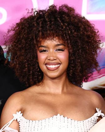 Los Angeles Premiere Of DreamWorks Animation s And Universal Pictures Forgotten Island LOS ANGELES, CALIFORNIA, USA - SEPTEMBER 23: H.E.R. (Gabriella Sarmiento Wilson) wearing Mark Bumgarner, styled by Britt Mccamey arrives at the Los Angeles Premiere Of DreamWorks Animation s And Universal Pictures Forgotten Island held at the Lucas Museum of Narrative Art on September 23, 2026 in Los Angeles, California, United States. Los Angeles Lucas Museum of Narrative Art California United States Copyright: xXavierxCollin ImagexPressxAgencyx