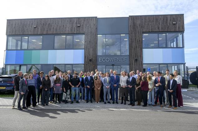 Ijmuiden, The Netherlands, 2026-09-24 11:44:04 IJMUIDEN, 14-02-2026, Ecowende King Willem Alexander pays a working visit to De Rijke Noordzee and the onshore service base of Ecowende in IJmuiden. The visit focuses on the energy transition, nature restoration, and food supply in the North Sea. PHOTO: NLBeeld Patrick van Emst Credit: NL Beeld Patrick van Emst  Copyright: xx x