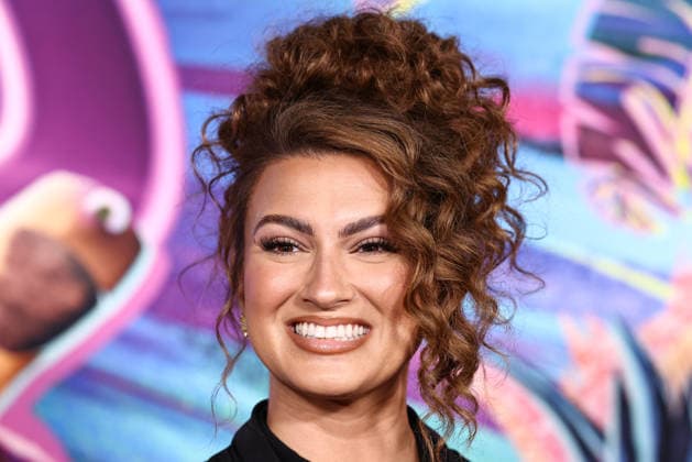 Los Angeles Premiere Of DreamWorks Animation s And Universal Pictures Forgotten Island LOS ANGELES, CALIFORNIA, USA - SEPTEMBER 23: Tori Kelly arrives at the Los Angeles Premiere Of DreamWorks Animation s And Universal Pictures Forgotten Island held at the Lucas Museum of Narrative Art on September 23, 2026 in Los Angeles, California, United States. Los Angeles Lucas Museum of Narrative Art California United States Copyright: xXavierxCollin ImagexPressxAgencyx