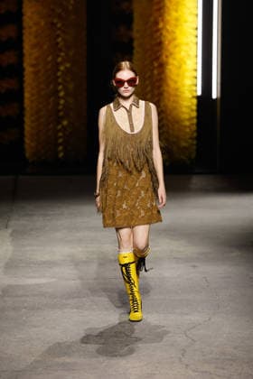 Onitsuka Tiger Spring Summer 2027 Ready-to-Wear Collection fashion show during Milan Fashion Week (MLFW) on September 23, 2026 Onitsuka Tiger Spring Summer 2027 Ready-to-Wear Collection fashion show during Milan Fashion Week (MLFW) on September 23, 2026 Milan, Italy  Copyright: xAgencex xBestimagexAgencex xBestimagex