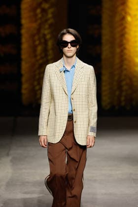 Onitsuka Tiger Spring Summer 2027 Ready-to-Wear Collection fashion show during Milan Fashion Week (MLFW) on September 23, 2026 Onitsuka Tiger Spring Summer 2027 Ready-to-Wear Collection fashion show during Milan Fashion Week (MLFW) on September 23, 2026 Milan, Italy  Copyright: xAgencex xBestimagexAgencex xBestimagex