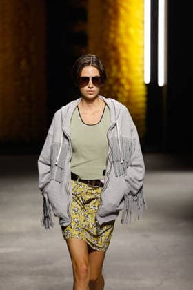 Onitsuka Tiger Spring Summer 2027 Ready-to-Wear Collection fashion show during Milan Fashion Week (MLFW) on September 23, 2026 Onitsuka Tiger Spring Summer 2027 Ready-to-Wear Collection fashion show during Milan Fashion Week (MLFW) on September 23, 2026 Milan, Italy  Copyright: xAgencex xBestimagexAgencex xBestimagex
