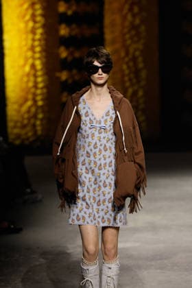 Onitsuka Tiger Spring Summer 2027 Ready-to-Wear Collection fashion show during Milan Fashion Week (MLFW) on September 23, 2026 Onitsuka Tiger Spring Summer 2027 Ready-to-Wear Collection fashion show during Milan Fashion Week (MLFW) on September 23, 2026 Milan, Italy  Copyright: xAgencex xBestimagexAgencex xBestimagex