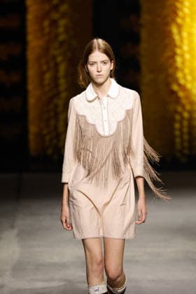 Onitsuka Tiger Spring Summer 2027 Ready-to-Wear Collection fashion show during Milan Fashion Week (MLFW) on September 23, 2026 Onitsuka Tiger Spring Summer 2027 Ready-to-Wear Collection fashion show during Milan Fashion Week (MLFW) on September 23, 2026 Milan, Italy  Copyright: xAgencex xBestimagexAgencex xBestimagex