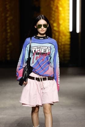 Onitsuka Tiger Spring Summer 2027 Ready-to-Wear Collection fashion show during Milan Fashion Week (MLFW) on September 23, 2026 Onitsuka Tiger Spring Summer 2027 Ready-to-Wear Collection fashion show during Milan Fashion Week (MLFW) on September 23, 2026 Milan, Italy  Copyright: xAgencex xBestimagexAgencex xBestimagex