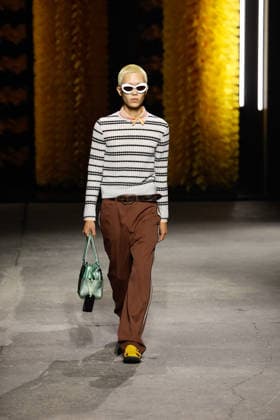 Onitsuka Tiger Spring Summer 2027 Ready-to-Wear Collection fashion show during Milan Fashion Week (MLFW) on September 23, 2026 Onitsuka Tiger Spring Summer 2027 Ready-to-Wear Collection fashion show during Milan Fashion Week (MLFW) on September 23, 2026 Milan, Italy  Copyright: xAgencex xBestimagexAgencex xBestimagex