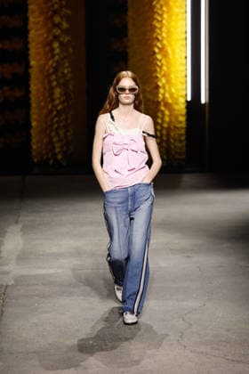 Onitsuka Tiger Spring Summer 2027 Ready-to-Wear Collection fashion show during Milan Fashion Week (MLFW) on September 23, 2026 Onitsuka Tiger Spring Summer 2027 Ready-to-Wear Collection fashion show during Milan Fashion Week (MLFW) on September 23, 2026 Milan, Italy  Copyright: xAgencex xBestimagexAgencex xBestimagex