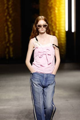Onitsuka Tiger Spring Summer 2027 Ready-to-Wear Collection fashion show during Milan Fashion Week (MLFW) on September 23, 2026 Onitsuka Tiger Spring Summer 2027 Ready-to-Wear Collection fashion show during Milan Fashion Week (MLFW) on September 23, 2026 Milan, Italy  Copyright: xAgencex xBestimagexAgencex xBestimagex