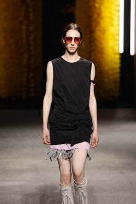 Onitsuka Tiger Spring Summer 2027 Ready-to-Wear Collection fashion show during Milan Fashion Week (MLFW) on September 23, 2026 Onitsuka Tiger Spring Summer 2027 Ready-to-Wear Collection fashion show during Milan Fashion Week (MLFW) on September 23, 2026 Milan, Italy  Copyright: xAgencex xBestimagexAgencex xBestimagex