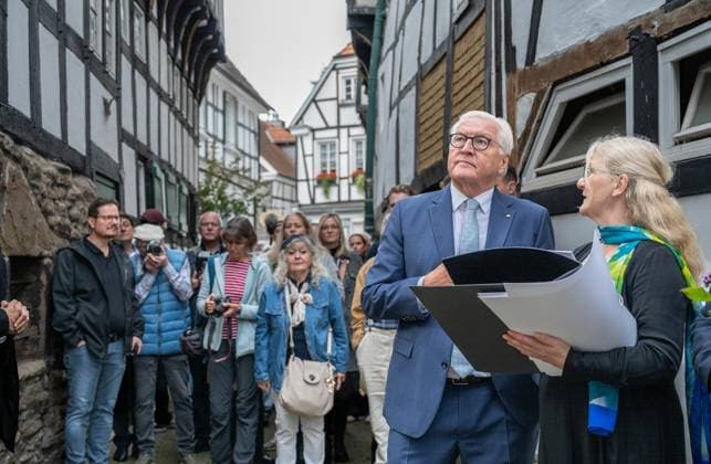 Federal President Frank Walter Steinmeier is relocating his official residence to Hattingen for three days ** FOR EDITORIAL USE ONLY ** EDITORIAL USE ONLY ** p Federal President Frank Walter Steinmeier is relocating his official residence to North Rhine-Westphalia for t Copyright: KaixKitschenberg doc87qndamjk2bijngehso ,EDITORIAL USE ONLY Copyright: KaixKitschenberg
