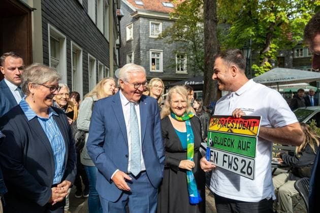 Federal President Frank Walter Steinmeier is relocating his official residence to Hattingen for three days ** FOR EDITORIAL USE ONLY ** EDITORIAL USE ONLY ** p Federal President Frank Walter Steinmeier is relocating his official residence to North Rhine-Westphalia for t Copyright: KaixKitschenberg doc87qncb4e5xi1aog7rho6 ,EDITORIAL USE ONLY Copyright: KaixKitschenberg