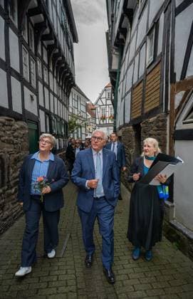 Federal President Frank Walter Steinmeier is relocating his official residence to Hattingen for three days ** FOR EDITORIAL USE ONLY ** EDITORIAL USE ONLY ** p Federal President Frank Walter Steinmeier is relocating his official residence to North Rhine-Westphalia for t Copyright: KaixKitschenberg doc87qnd8wafavfr9441on5 ,EDITORIAL USE ONLY Copyright: KaixKitschenberg