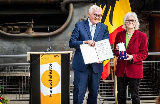 Presentation of the Order of Merit by the Federal President at the Henrichshütte in Hattingen ** FOR EDITORIAL USE ONLY ** EDITORIAL USE ONLY ** p Brigitte Alten Copyright: MartinxMöller doc87qovq1karcwqf3chk7 ,EDITORIAL USE ONLY Copyright: MartinxMöller