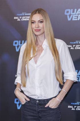 News - Photocall - QUASI VERA Taylor Mega attends the photocall of the movie QUASI VERA on September 24, 2026 at hotel Sina Bernini Bristol, Rome, Italy Rome Hotel Sina Bernini Bristol Italy Copyright: xEmanuelaxVertollix xLiveMediax LPN_2692181