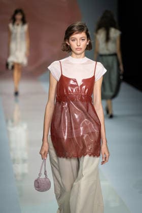 Anteprima fashion show during the Milan Fashion Week - Womenswear Spring Summer 2027 in Milan, Italy, on 24 September 2026. A model walks the runway at Anteprima fashion show during the Milan Fashion Week - Womenswear Spring Summer 2027 in Milan, Italy, on 24 September 2026., Credit:Stefano Costantino TTL Stefano Costantino Avalon Italy, Milan  Copyright: xStefanoxCostantinoxTTLx xStefanoxCostantinox xAvalonx 1137815228