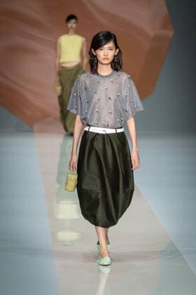 Anteprima fashion show during the Milan Fashion Week - Womenswear Spring Summer 2027 in Milan, Italy, on 24 September 2026. A model walks the runway at Anteprima fashion show during the Milan Fashion Week - Womenswear Spring Summer 2027 in Milan, Italy, on 24 September 2026., Credit:Stefano Costantino TTL Stefano Costantino Avalon Italy, Milan  Copyright: xStefanoxCostantinoxTTLx xStefanoxCostantinox xAvalonx 1137815258