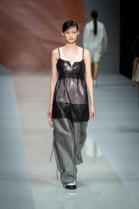 Anteprima fashion show during the Milan Fashion Week - Womenswear Spring Summer 2027 in Milan, Italy, on 24 September 2026. A model walks the runway at Anteprima fashion show during the Milan Fashion Week - Womenswear Spring Summer 2027 in Milan, Italy, on 24 September 2026., Credit:Stefano Costantino TTL Stefano Costantino Avalon Italy, Milan  Copyright: xStefanoxCostantinoxTTLx xStefanoxCostantinox xAvalonx 1137815359