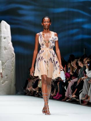 IPA88905313 - Milan, Milan Women™s Fashion Week Spring Summer 2027 - Women™s Fashion, Spring Summer 2027 - Genny fashion show - pictured on the runway: Model.  Copyright: xEmanuelexDexCarlix xEmanuelexDexCarlix IPA88905313