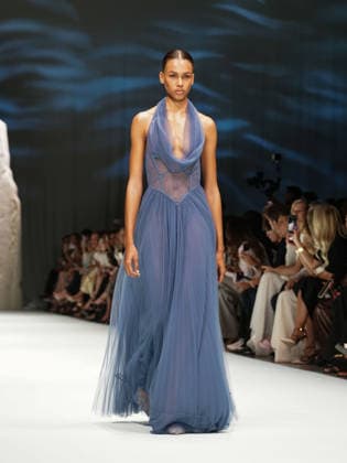 IPA88906667 - Milan, Milan Women™s Fashion Week Spring Summer 2027 - Women™s Fashion, Spring Summer 2027 - Genny fashion show - pictured on the runway: Model.  Copyright: xEmanuelexDexCarlix xEmanuelexDexCarlix IPA88906667