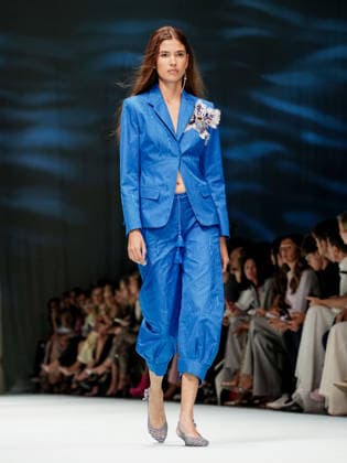 IPA88906694 - Milan, Milan Women™s Fashion Week Spring Summer 2027 - Women™s Fashion, Spring Summer 2027 - Genny fashion show - pictured on the runway: Model.  Copyright: xEmanuelexDexCarlix xEmanuelexDexCarlix IPA88906694