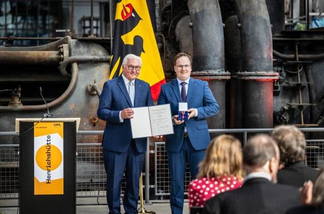 Presentation of the Order of Merit by the Federal President at the Henrichshütte in Hattingen ** FOR EDITORIAL USE ONLY ** EDITORIAL USE ONLY ** p L Copyright: MartinxMöller doc87qpfbzsni91jvo1jhuu ,EDITORIAL USE ONLY Copyright: MartinxMöller