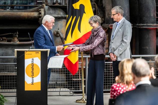 Presentation of the Order of Merit by the Federal President at the Henrichshütte in Hattingen ** FOR EDITORIAL USE Copyright: MartinxMöller doc87qpf9lzgwi16p6r5hv0 ,EDITORIAL USE ONLY Copyright: MartinxMöller
