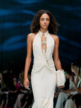 IPA88906654 - Milan, Milan Women™s Fashion Week Spring Summer 2027 - Women™s Fashion, Spring Summer 2027 - Genny fashion show - pictured on the runway: Model.  Copyright: xEmanuelexDexCarlix xEmanuelexDexCarlix IPA88906654