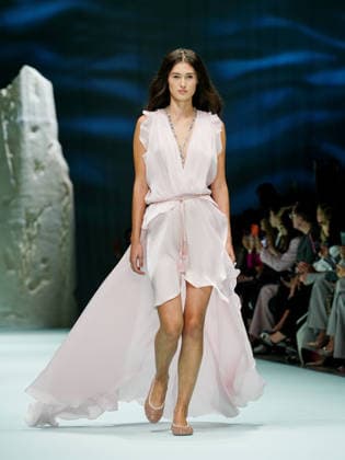IPA88905347 - Milan, Milan Women™s Fashion Week Spring Summer 2027 - Women™s Fashion, Spring Summer 2027 - Genny fashion show - pictured on the runway: Model.  Copyright: xEmanuelexDexCarlix xEmanuelexDexCarlix IPA88905347