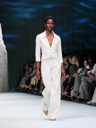 IPA88905321 - Milan, Milan Women™s Fashion Week Spring Summer 2027 - Women™s Fashion, Spring Summer 2027 - Genny fashion show - pictured on the runway: Model.  Copyright: xEmanuelexDexCarlix xEmanuelexDexCarlix IPA88905321