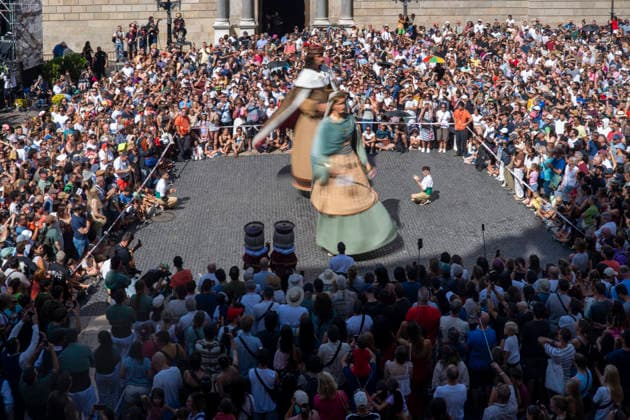 La Mercè Festival in Barcelona: Dance of the Bigheads during the human tower festival of La Mercè, on September 24, 2026, in Barcelona, Catalonia, Spain. The 2026 La Mercè Festival will be held in Barcelona from September 23 to 27. As the city’s major festival, this year’s festivities feature more than 109 free concerts, street performances, and its iconic cultural traditions. SEPTEMBER 24, 2026 Lorena Sopê Spain  Copyright: xLorenaxSopÃªnax 7796682