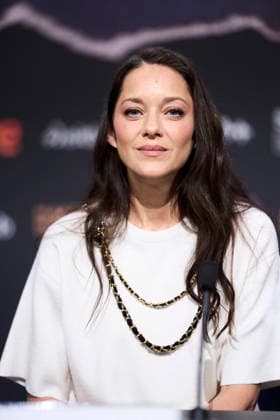 San Sebastian - Marion Cotillard At Milo Press Conference Marion Cotillard attended 7h40 ce matin-là Milo Press Conference during 74th San Sebastian International Film Festival at Kursaal Theatre on September 24, 2026 in Donostia San Sebastian, Spain Photo by ABACAPRESS.COM San Sebastian Euskadi Spain  Copyright: xABACAx