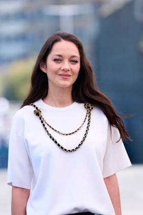 San Sebastian - Marion Cotillard At Milo Photocall Marion Cotillard attended 7h40 ce matin-là Milo Red Carpet during 74th San Sebastian International Film Festival at Kursaal Theatre on September 24, 2026 in Donostia San Sebastian, Spain Photo by ABACAPRESS.COM San Sebastian Euskadi Spain  Copyright: xABACAx