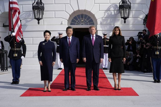 Chinese President Xi Jinping and his wife Peng Liyuan are greeted by President Donald Trump and First Lady Melania Trump as they arrive for a state visit at the White House in Washington DC on Thursday, September 24, 2026. Xi is on a three-day state visit to the U.S. and will hold talks with U.S. officials on tariffs, AI, and other issues.  WAX20260924806 YurixGripas