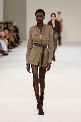 Runway at the Max Mara fashion show during Milan Fashion Week Women s Spring Summer 2027 on September 24, 2026, in Milan, Italy Bestimage Milan, Italy  Copyright: xAgencex xBestimagexAgencex xBestimagex