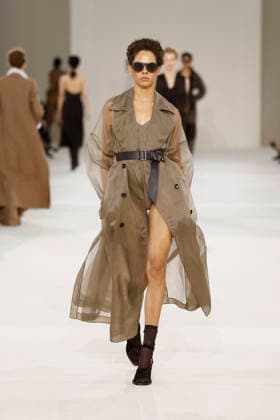 Runway at the Max Mara fashion show during Milan Fashion Week Women s Spring Summer 2027 on September 24, 2026, in Milan, Italy Bestimage Milan, Italy  Copyright: xAgencex xBestimagexAgencex xBestimagex