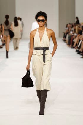 Runway at the Max Mara fashion show during Milan Fashion Week Women s Spring Summer 2027 on September 24, 2026, in Milan, Italy Bestimage Milan, Italy  Copyright: xAgencex xBestimagexAgencex xBestimagex