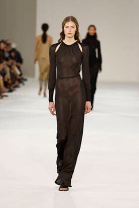 Runway at the Max Mara fashion show during Milan Fashion Week Women s Spring Summer 2027 on September 24, 2026, in Milan, Italy Bestimage Milan, Italy  Copyright: xAgencex xBestimagexAgencex xBestimagex