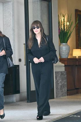 IPA88912726 - Milan, Fashion Week, leaving Palazzo Parigi In the photo: Monica Bellucci  Copyright: xManuelexMangiarotti ipa-agency.netx xManuelexMangiarottix IPA88912726