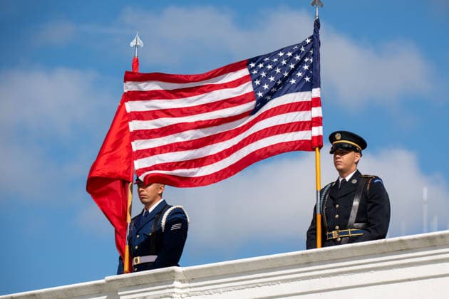 September 24, 2026, Washington, District Of Columbia, USa: President DONALD TRUMP, First Lady MELANIA TRUMP, and Chinese President XI JINPING participate in a military review in the Rose Garden of the White House during a state arrival ceremony for the Chinese president in Washington, DC, on September 24, 2026. The review featured military demonstrations by the U.S. Army Old Guard Fife and Drum Corps, the U.S. Marine Corps Silent Drill Platoon, and Ã¢â‚¬oeThe CommandantÃ¢â‚¬â ¢s OwnÃ¢â‚¬Â U.S. Marine Drum and Bugle Corps. The ceremony concluded with a military flyover featuring a B-2 Spirit and four F-22 Raptors. Washington USa - ZUMAs365 20260924_znp_s365_002 Copyright: xJoeyxSussmanx