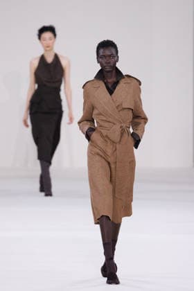 IPA88919625 - Milan, Milan Women™s Fashion Week Spring Summer 2027 - Women™s Fashion, Spring Summer 2027 - Max Mara fashion show - pictured on the runway: Model  Copyright: xCinziaxCamelax xx IPA88919625