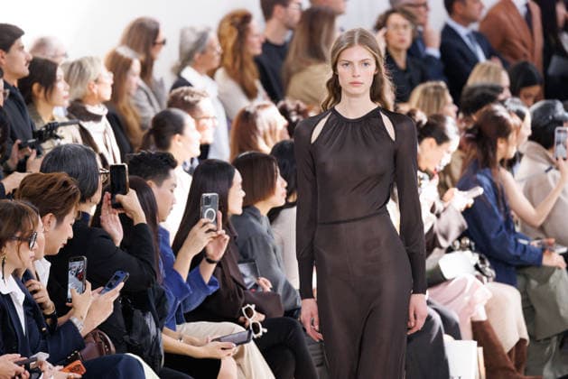 IPA88919690 - Milan, Milan Women™s Fashion Week Spring Summer 2027 - Women™s Fashion, Spring Summer 2027 - Max Mara fashion show - pictured on the runway: Model  Copyright: xCinziaxCamelax xx IPA88919690