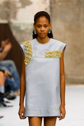 Runway at the Marni fashion show during Milan Fashion Week Women s Spring Summer 2027 on September 24, 2026, in Milan, Italy Bestimage Milan, Italy  Copyright: xAgencex xBestimagexAgencex xBestimagex